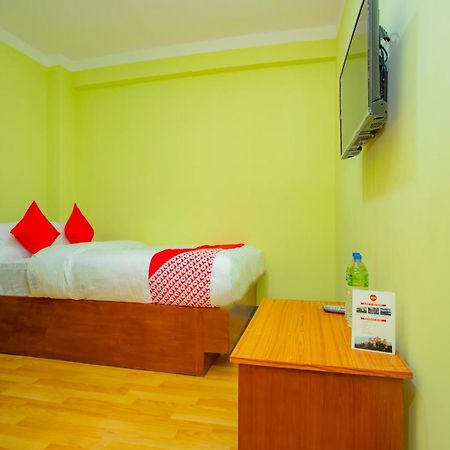 Oyo 589 Hotel Trimurti Kathmandu Exteriör bild
