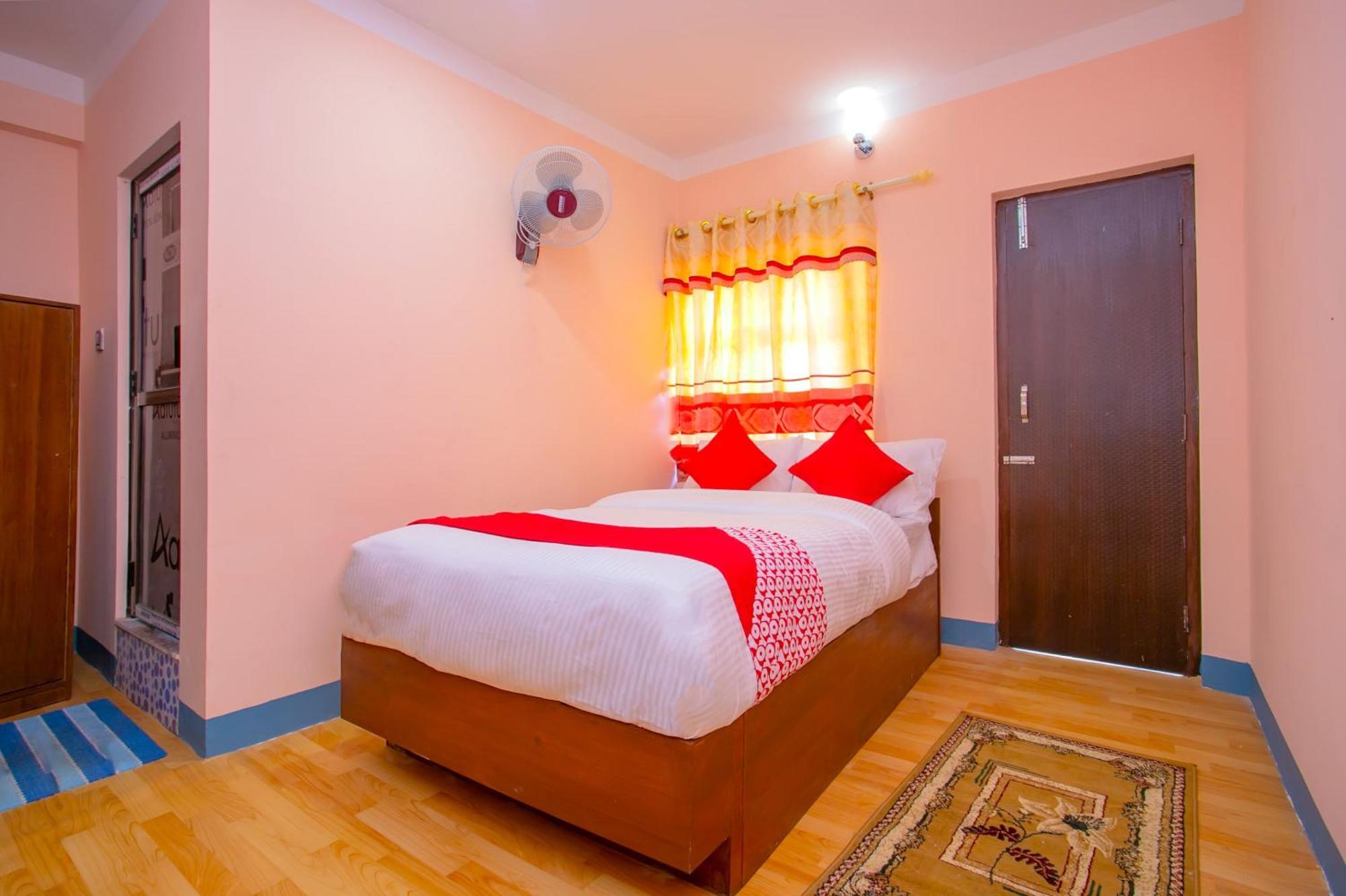 Oyo 589 Hotel Trimurti Kathmandu Exteriör bild