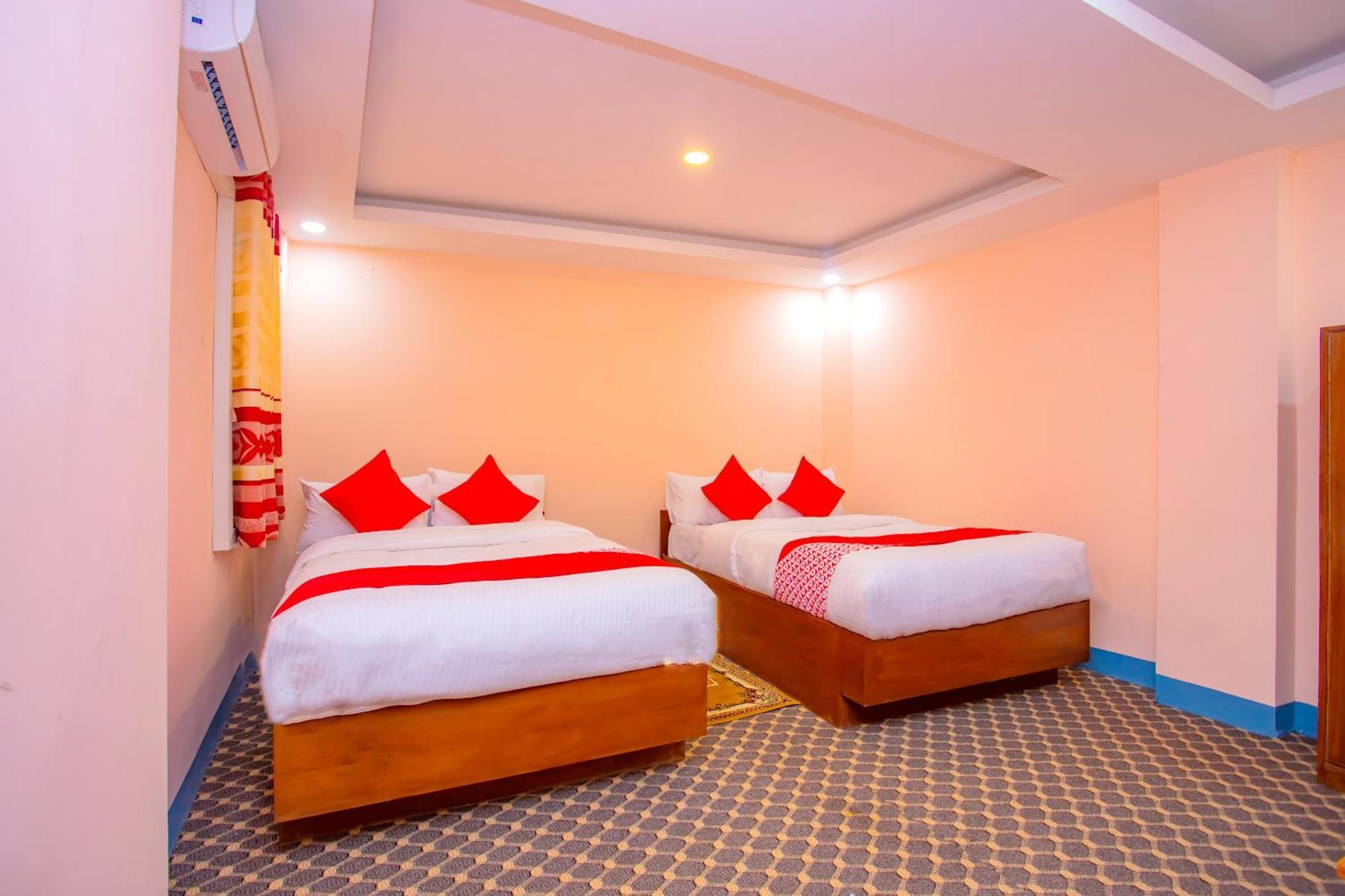 Oyo 589 Hotel Trimurti Kathmandu Exteriör bild