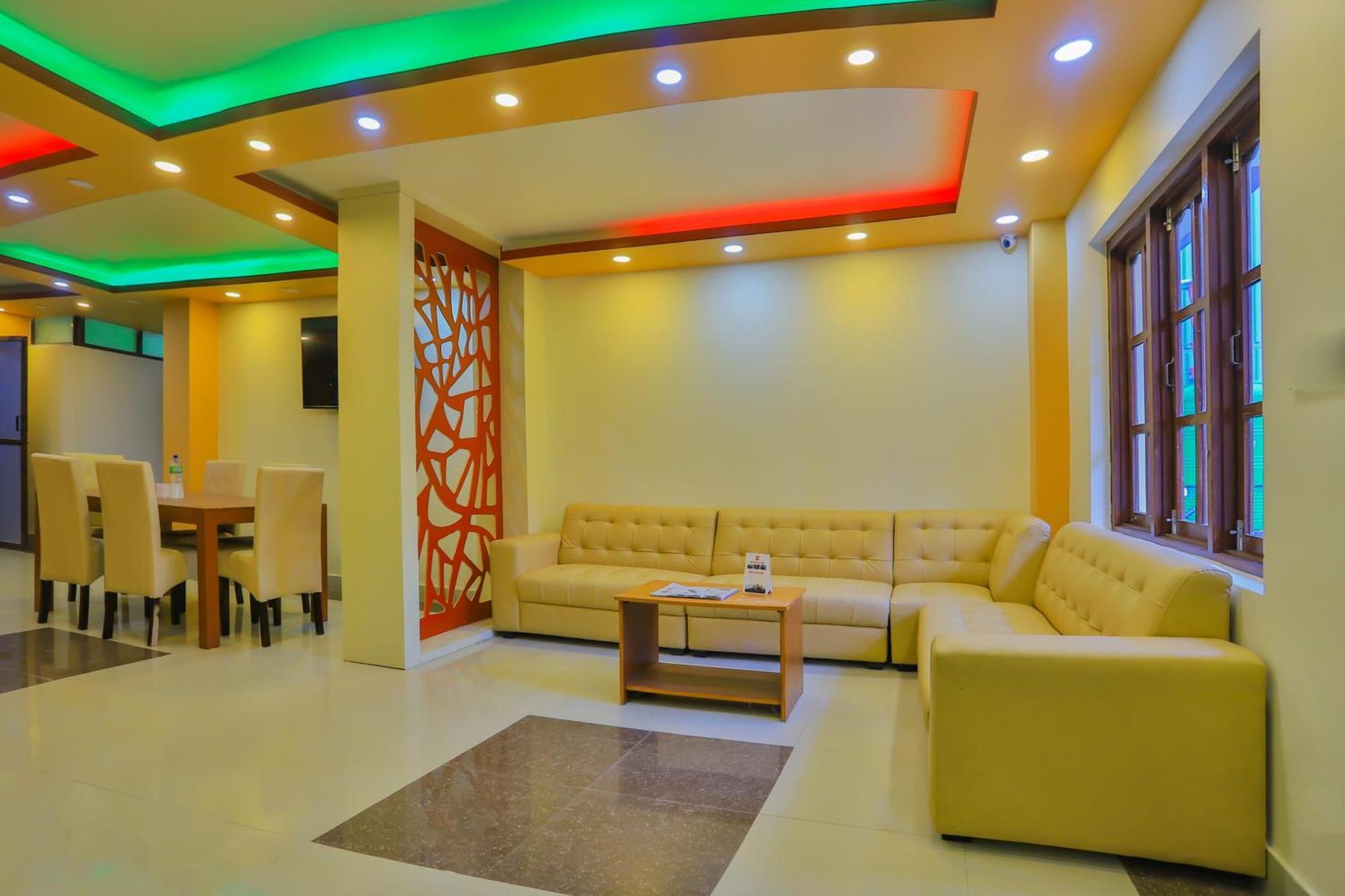 Oyo 589 Hotel Trimurti Kathmandu Exteriör bild