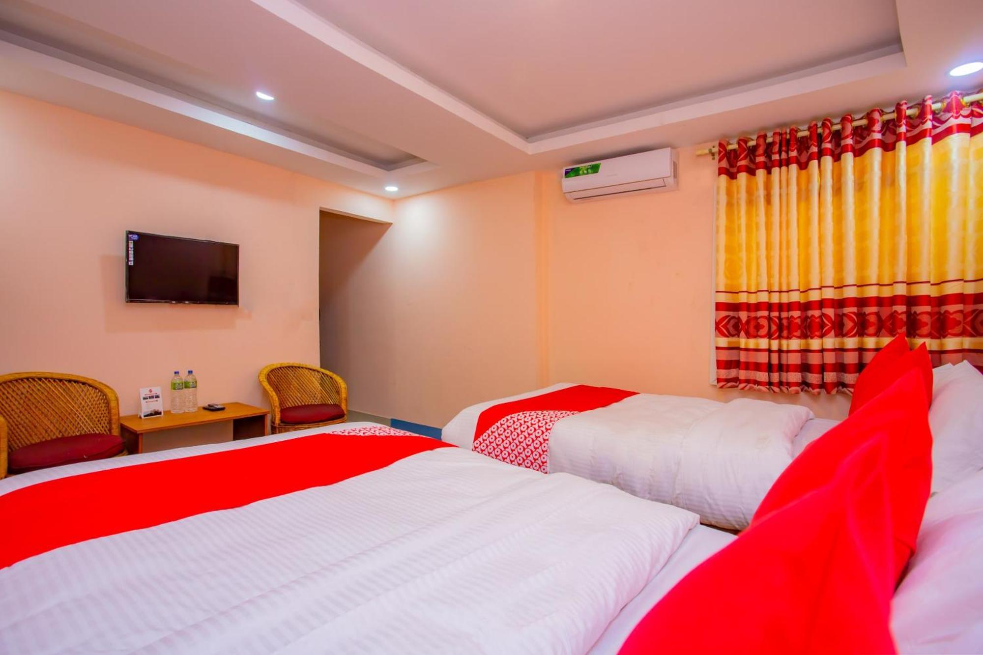 Oyo 589 Hotel Trimurti Kathmandu Exteriör bild