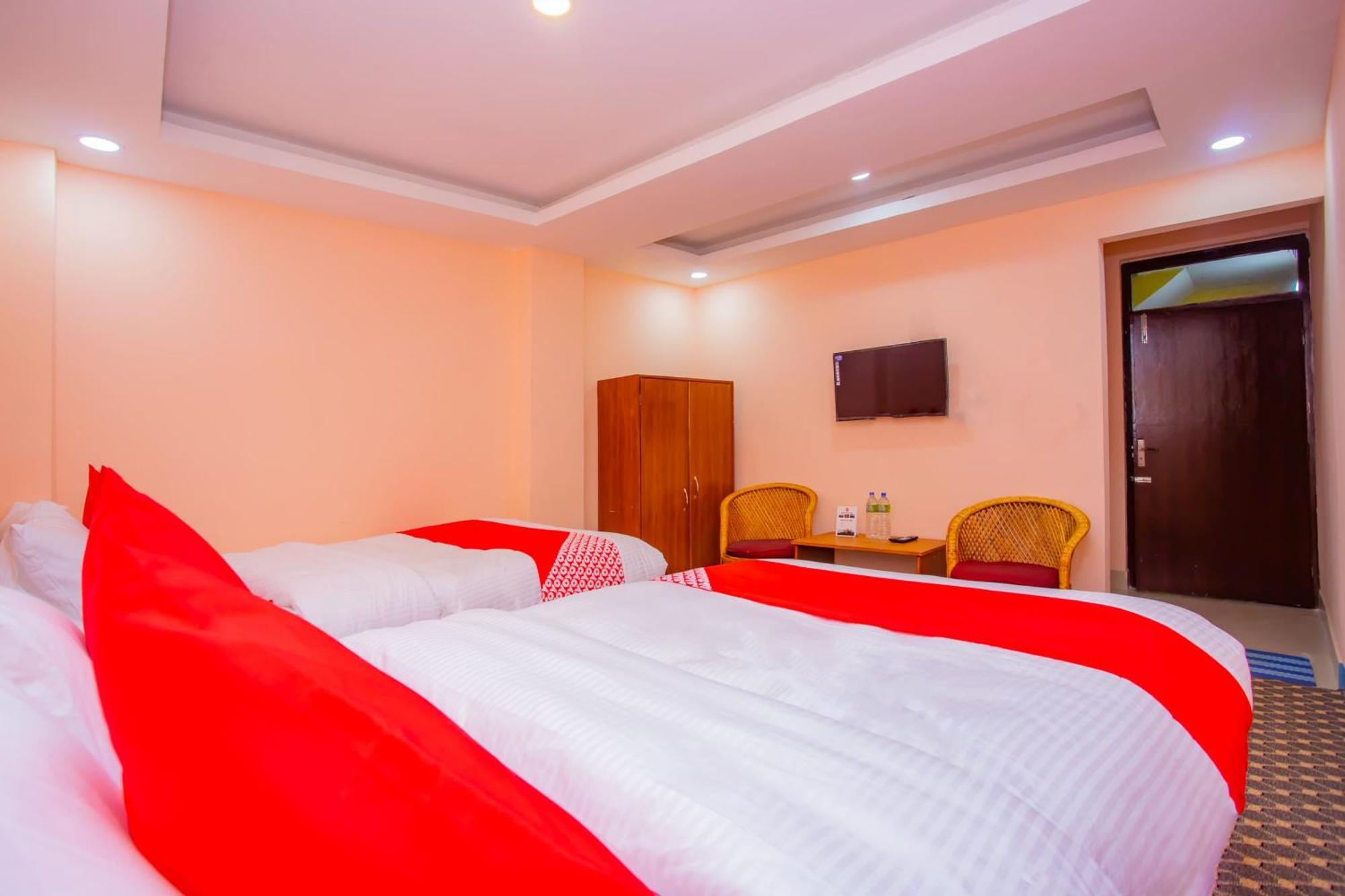 Oyo 589 Hotel Trimurti Kathmandu Exteriör bild